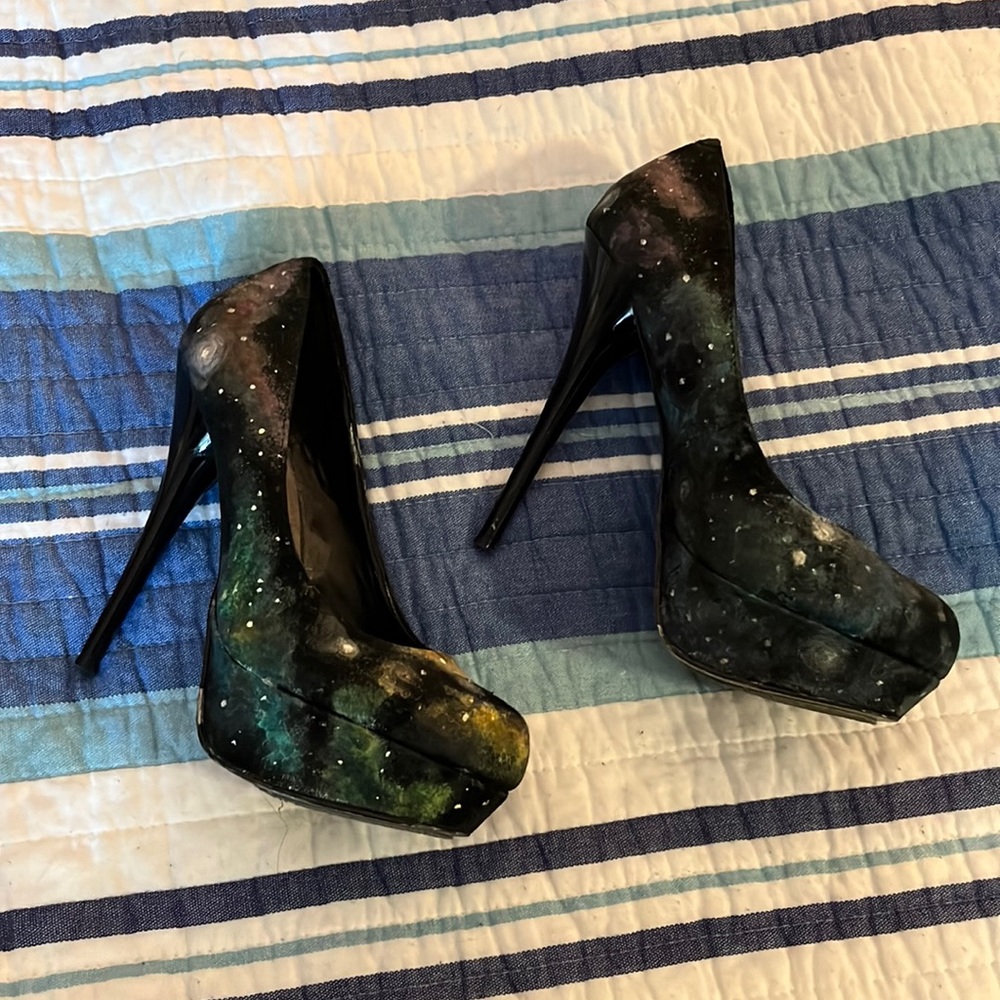 Galaxy Pumps